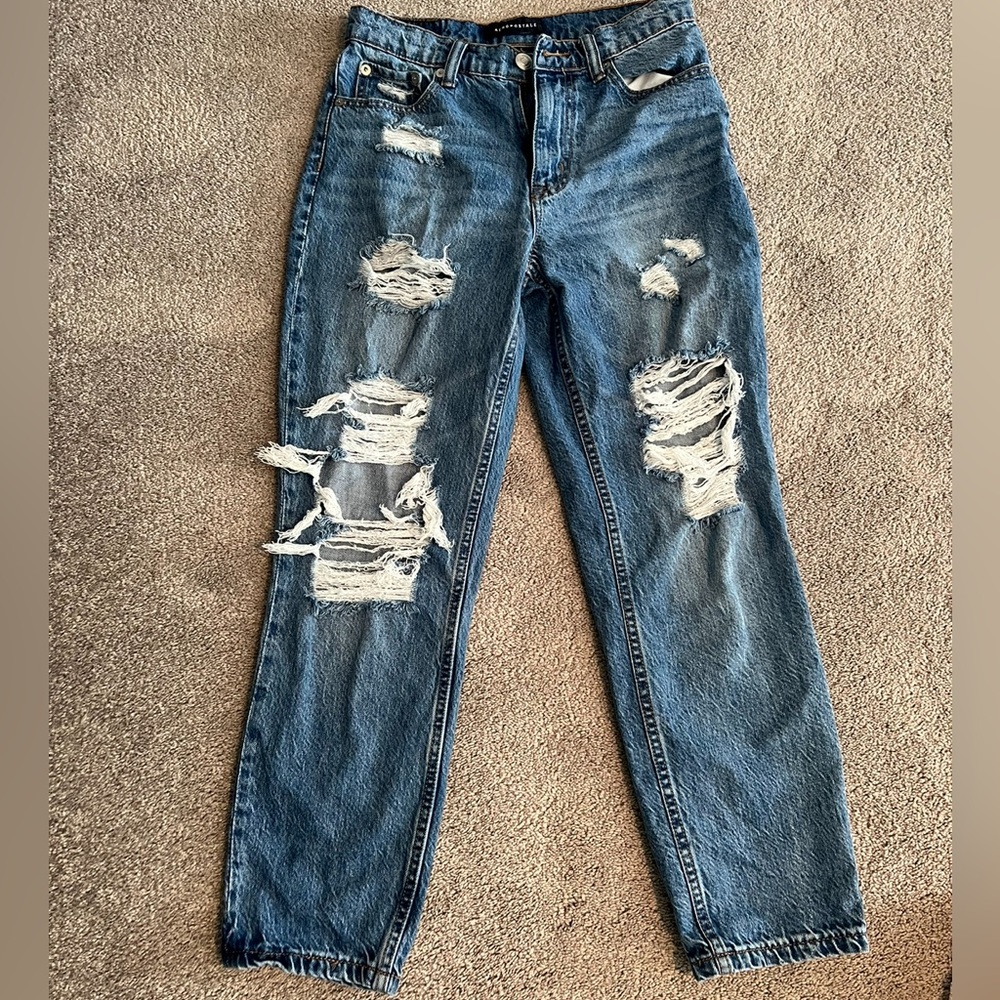 Aeropostale Ripped Mom Jeans